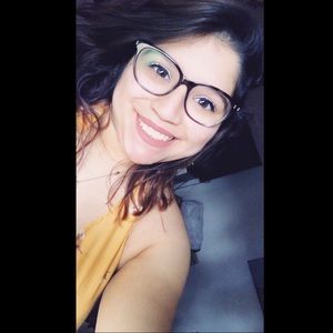 Meet your Posher, Gaby